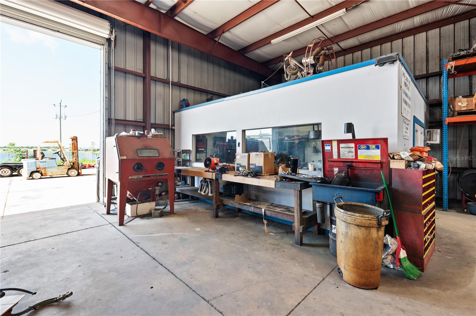 A4694299 Property Photo 7