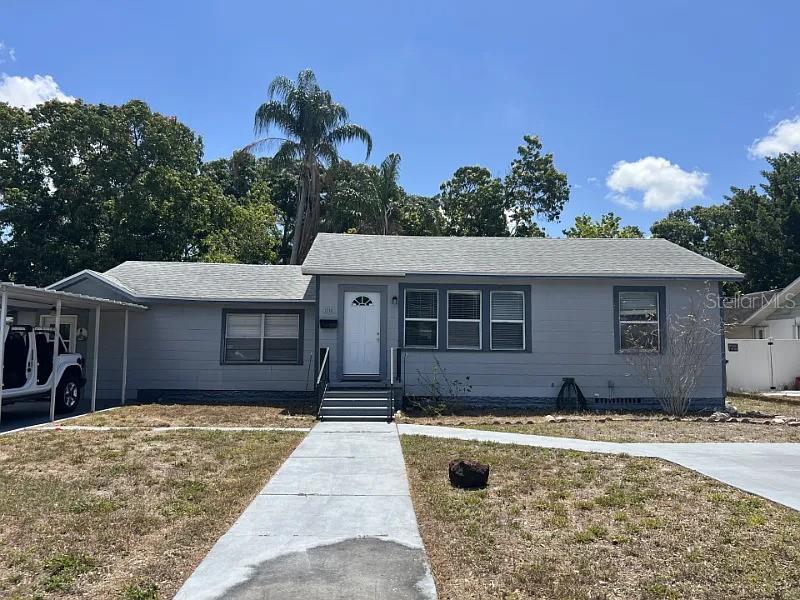 1713 29th St W Property Photo 8