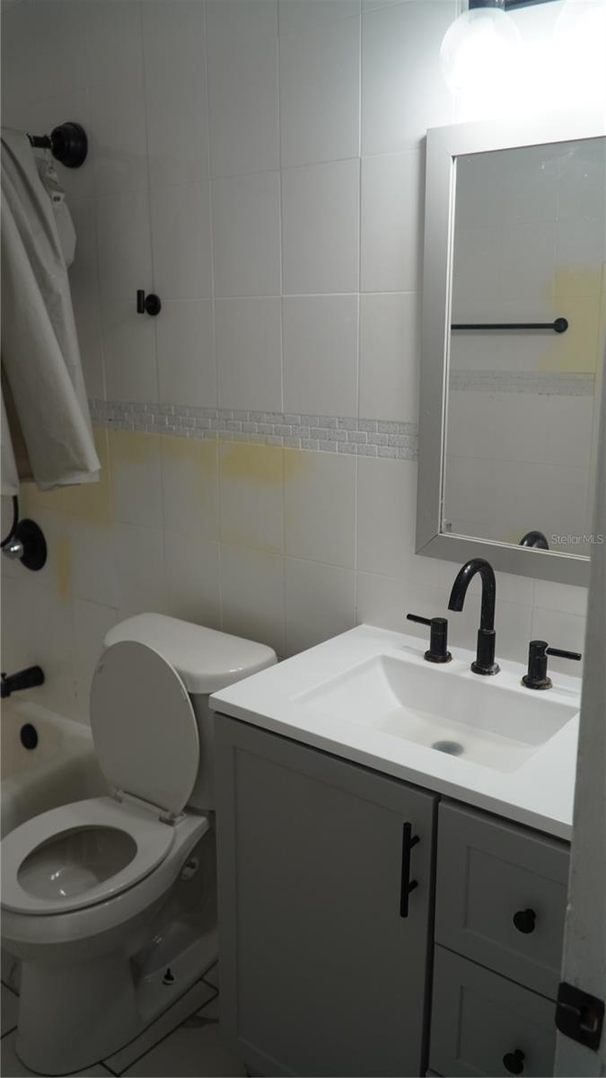 4111 W Montgomery Ter Property Photo 12