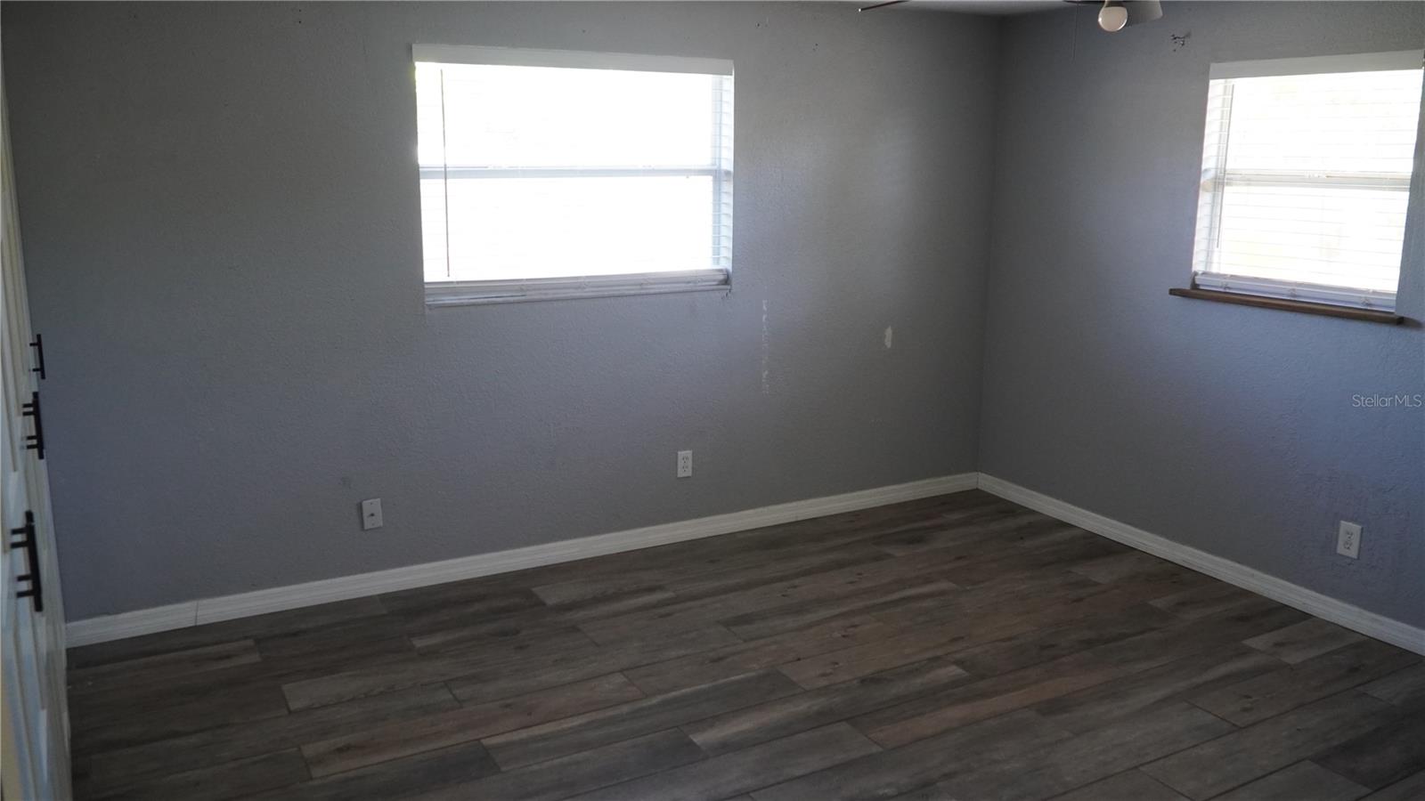 4111 W Montgomery Ter Property Photo 14