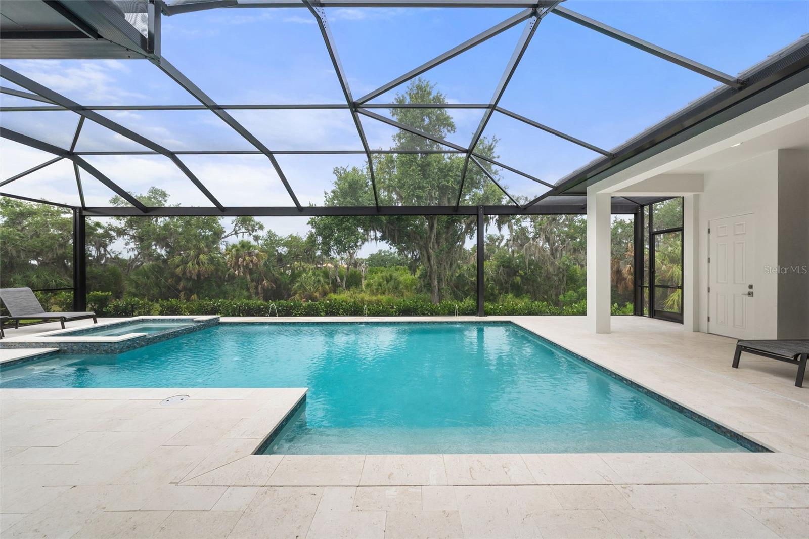 11721 Rive Isle Run Property Photo 2