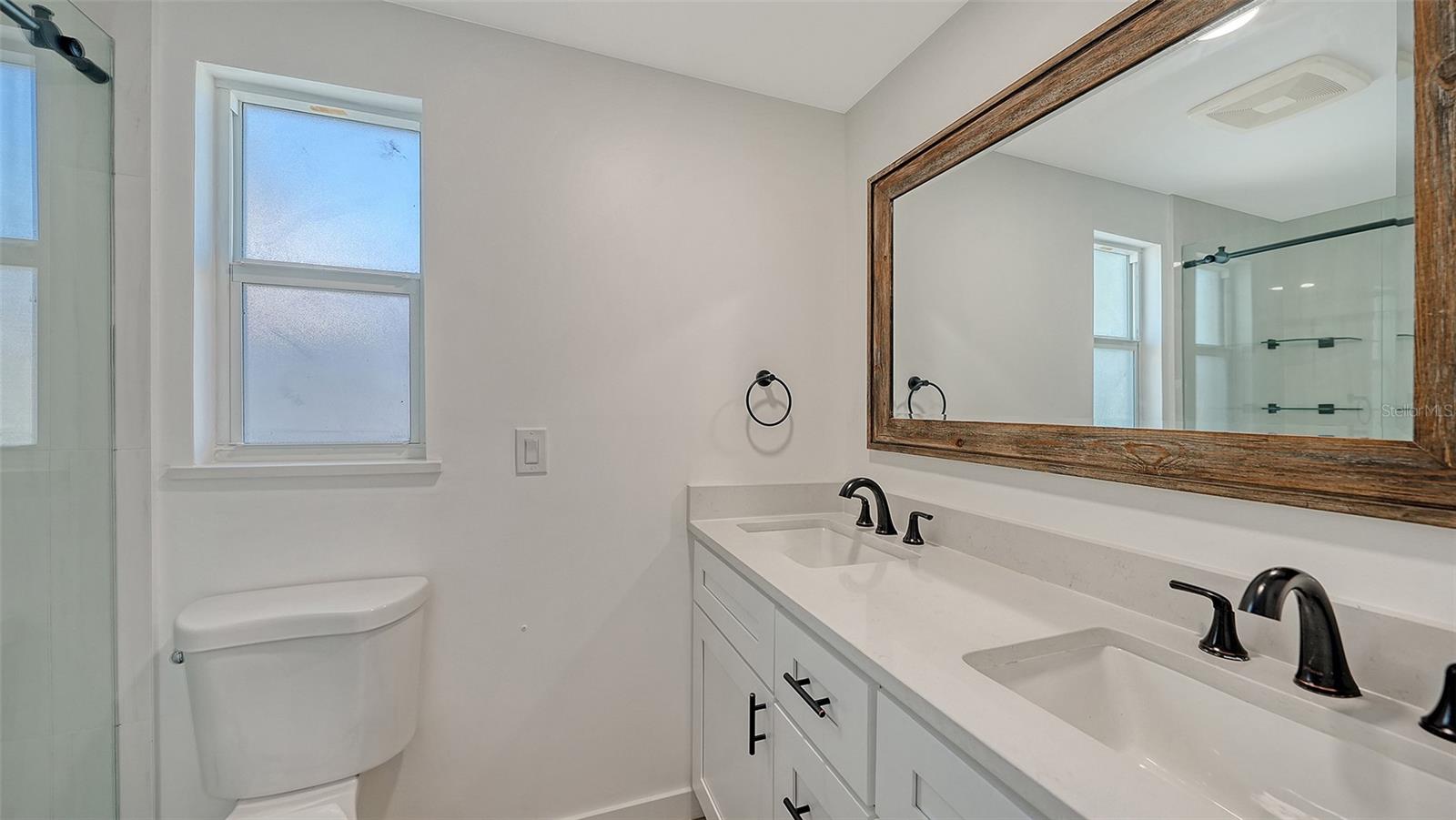 909 Spanish Dr N Property Photo 43