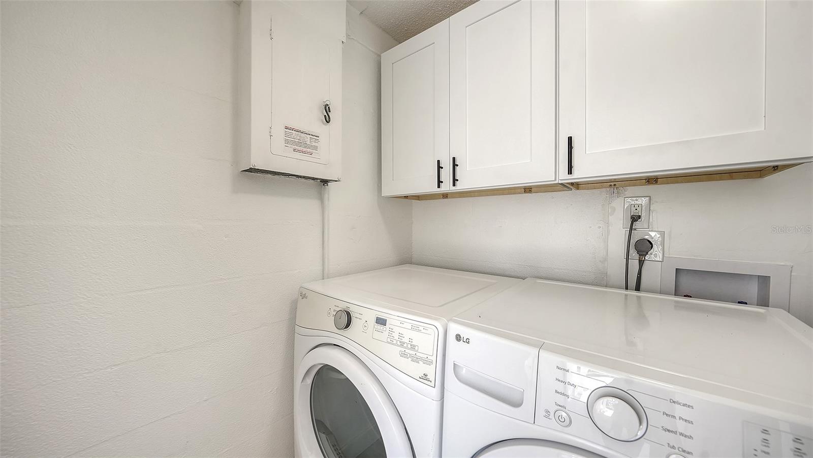 909 Spanish Dr N Property Photo 45