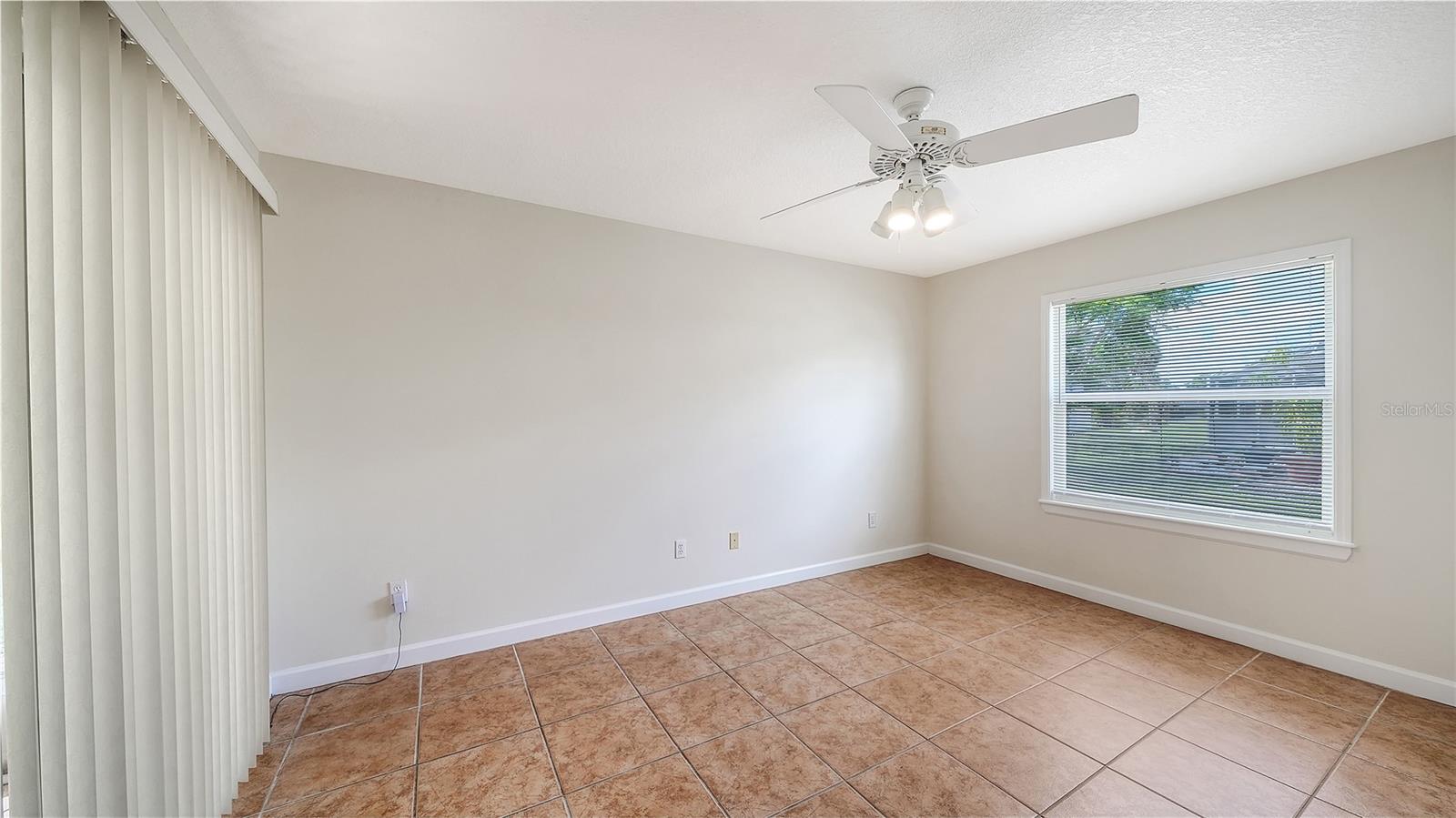3826 Beeber St Property Photo 19