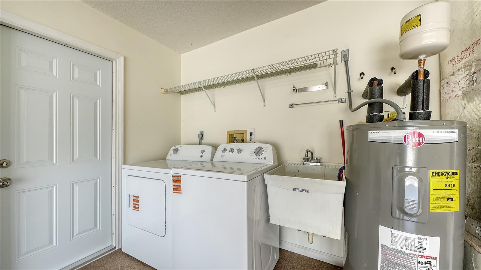 3826 Beeber St Property Photo 27