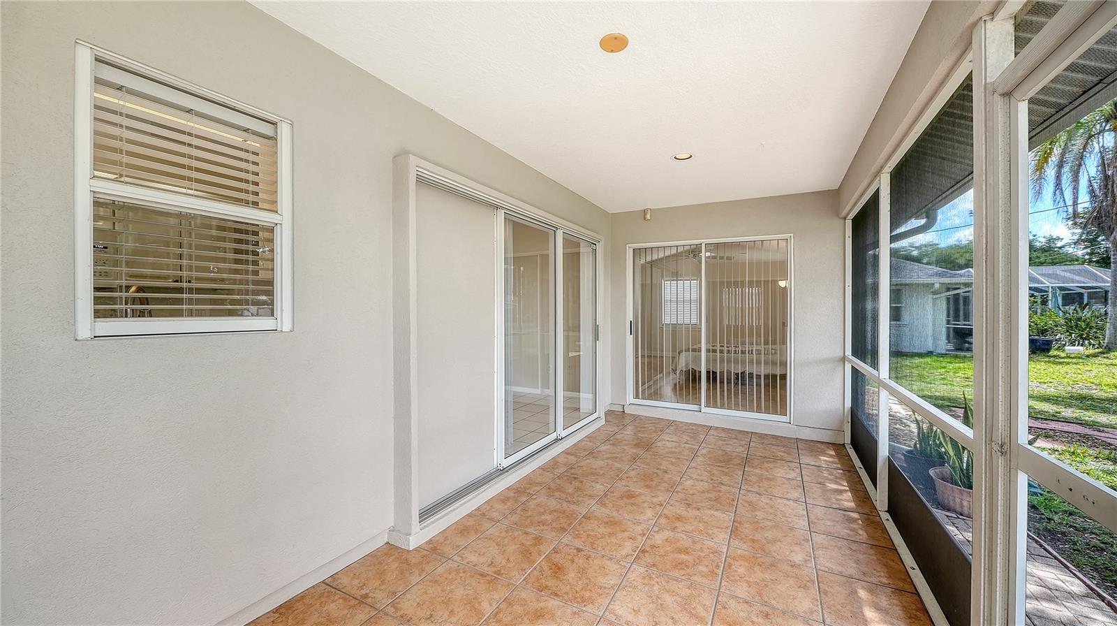 3826 Beeber St Property Photo 30