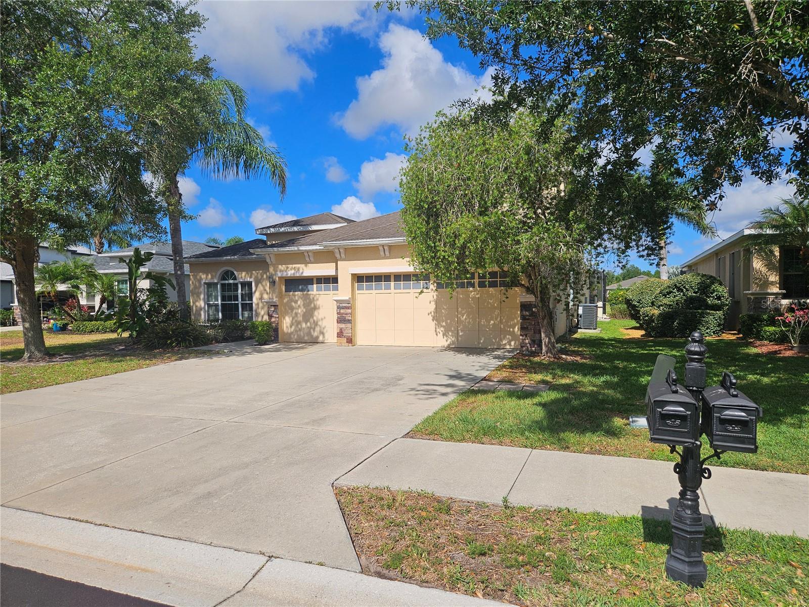 118 Peony Ct Property Photo 4