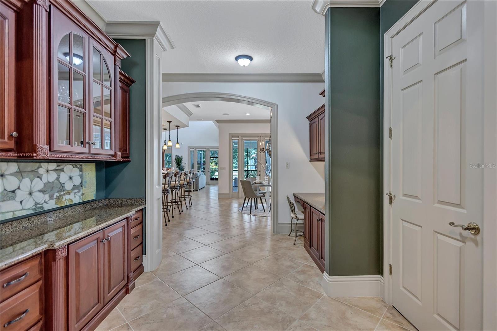 1045 Fox Creek Dr Property Photo 36