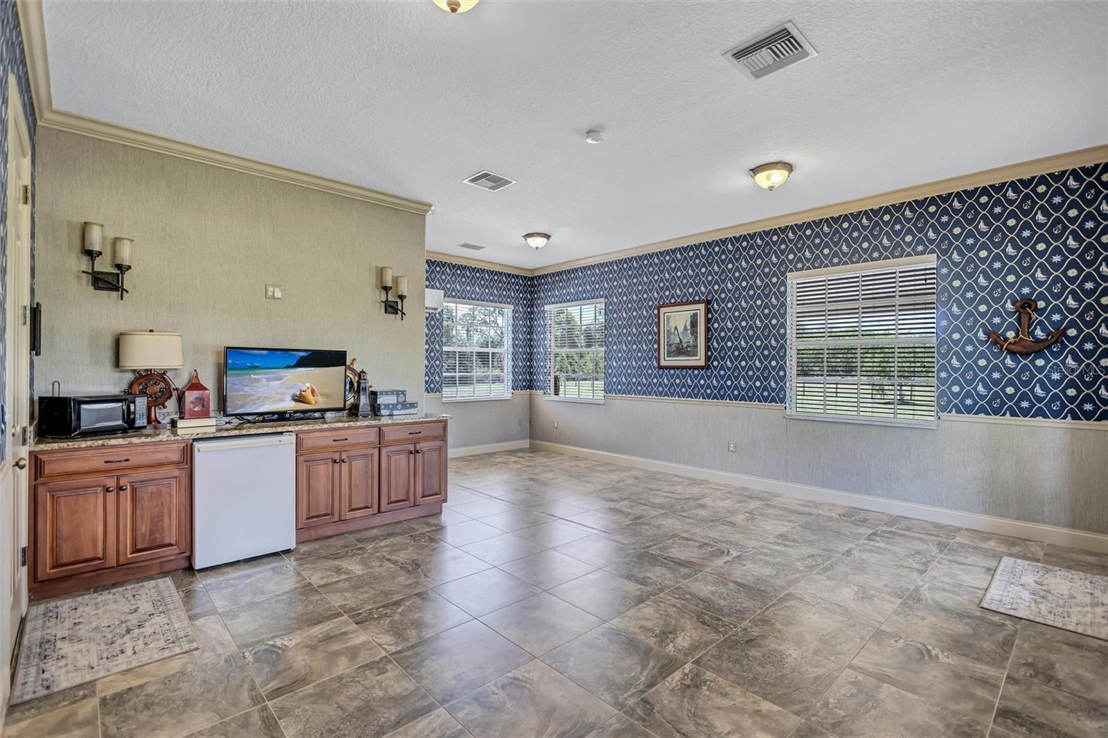 1045 Fox Creek Dr Property Photo 87