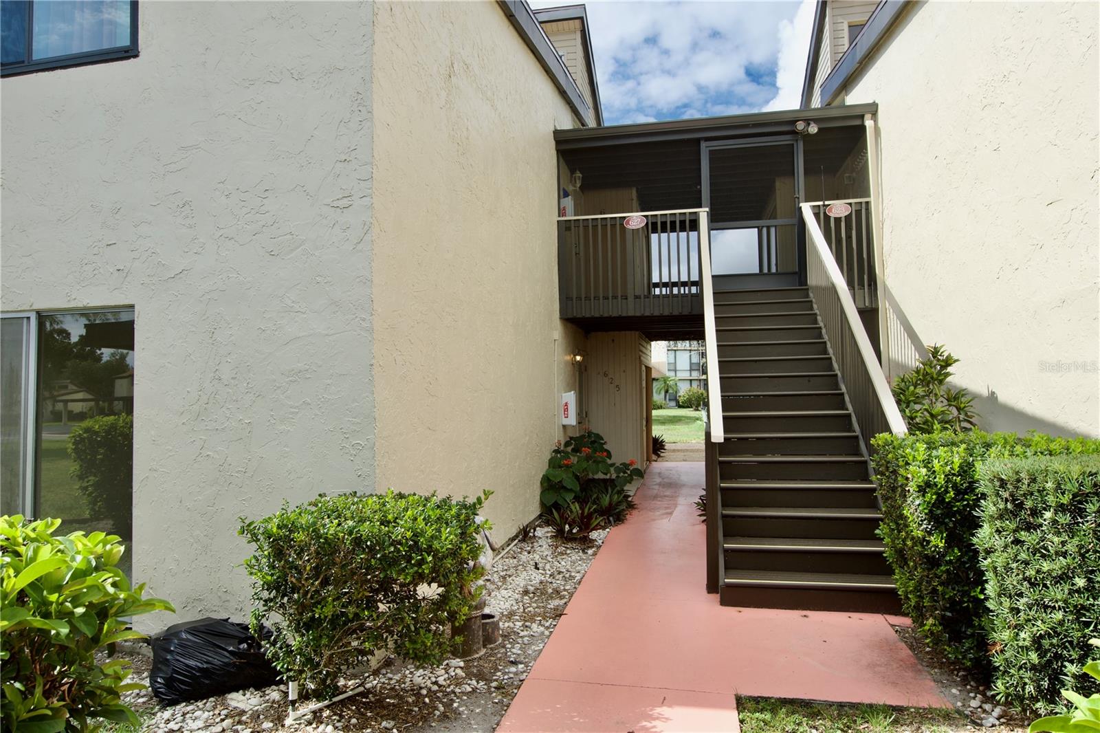 625 White Pine Tree Rd #23 Property Photo 3