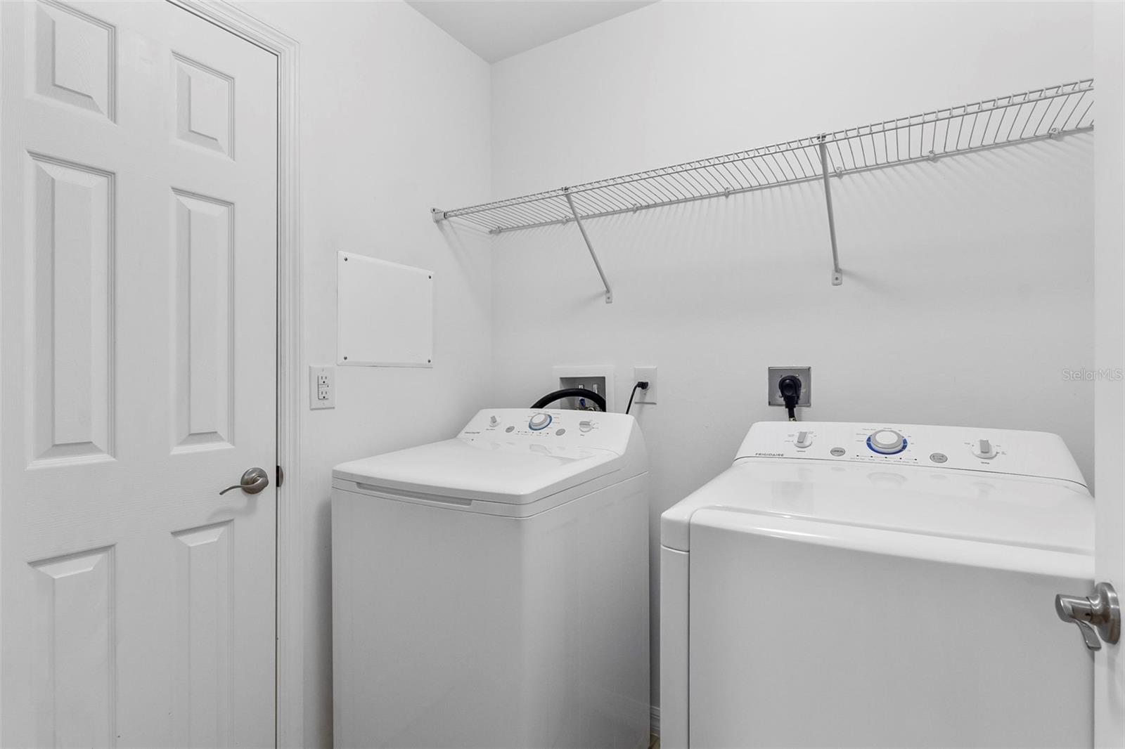 89 Navigation Cir Property Photo 38
