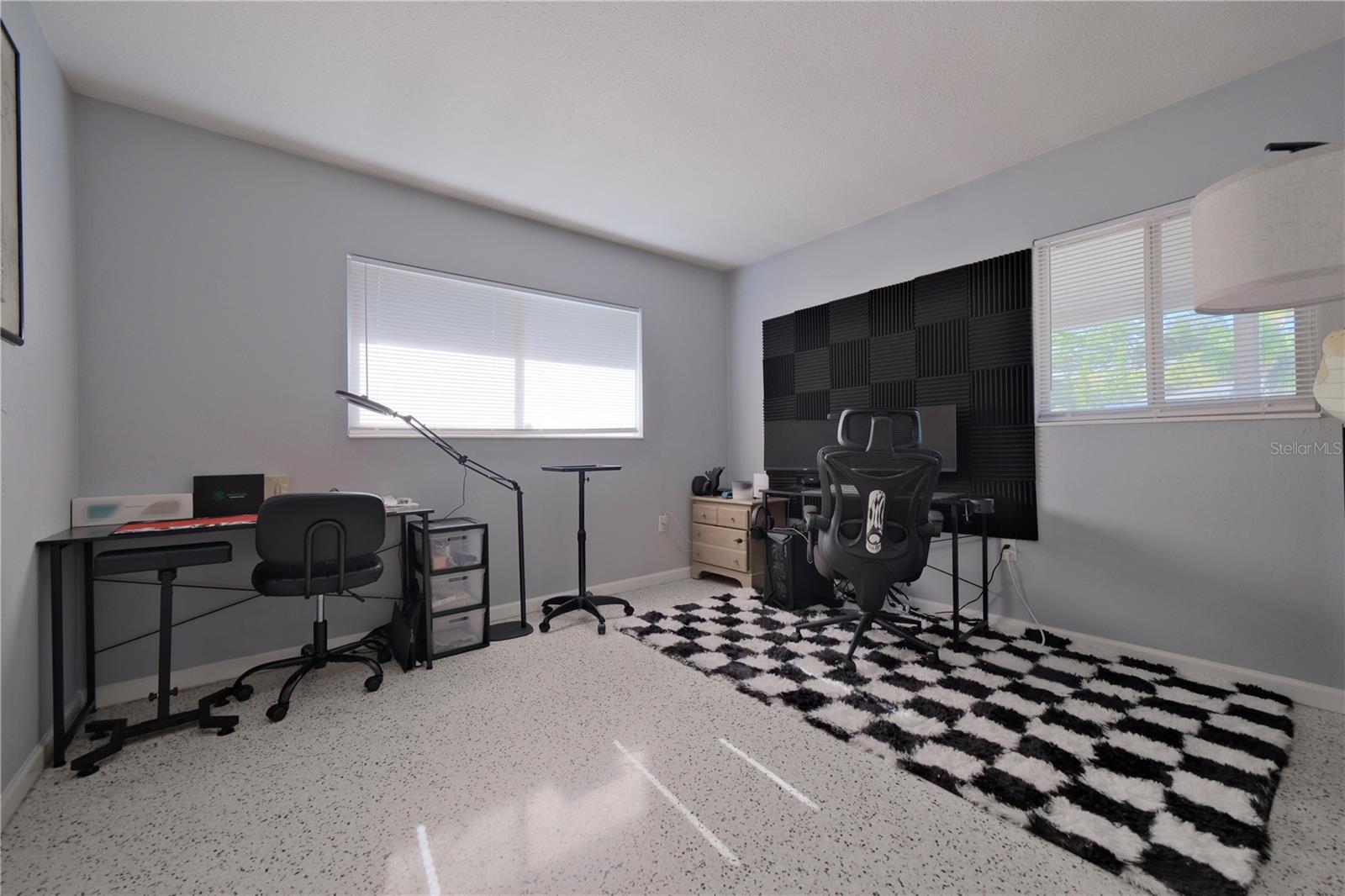993 Gary St #a & B Property Photo 39
