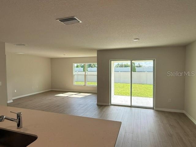 5732 Silver Moonlight Dr Property Photo 3