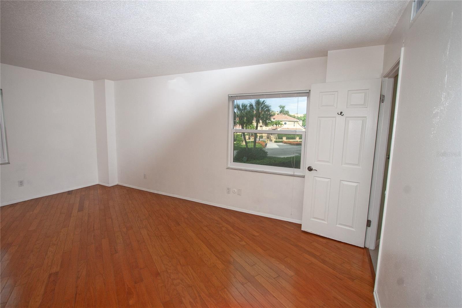 435 S Gulfstream Ave #206 Property Photo 22