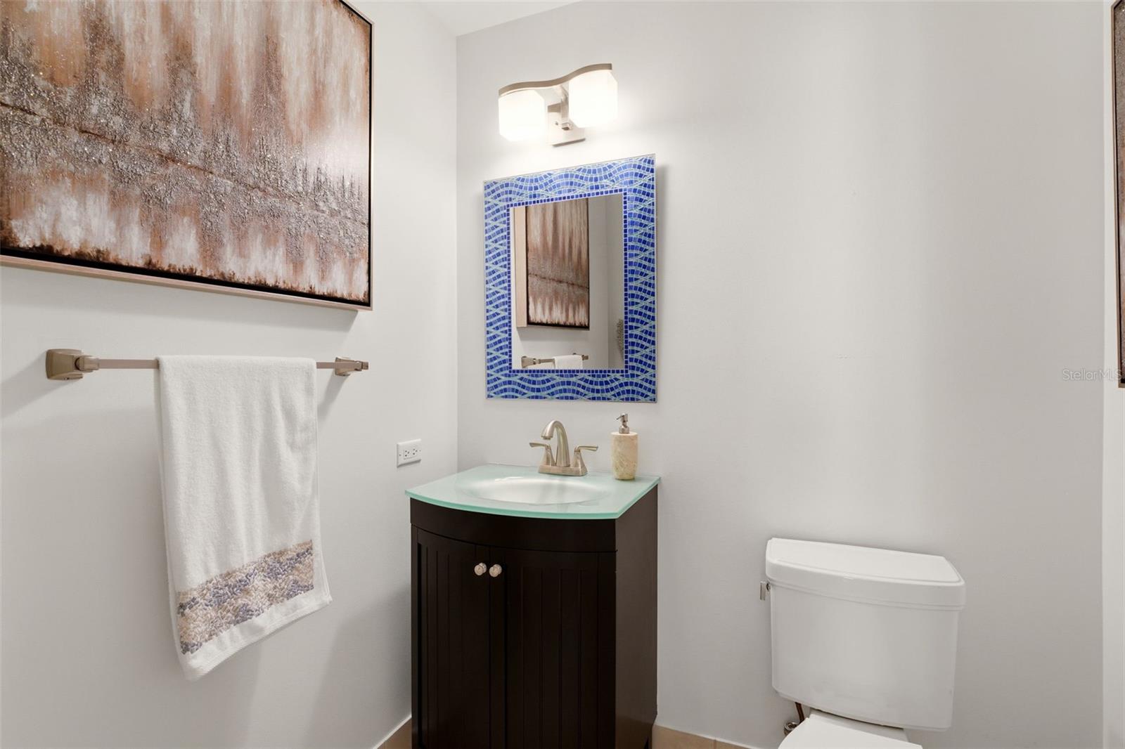 100 Central Ave #h716 Property Photo 6