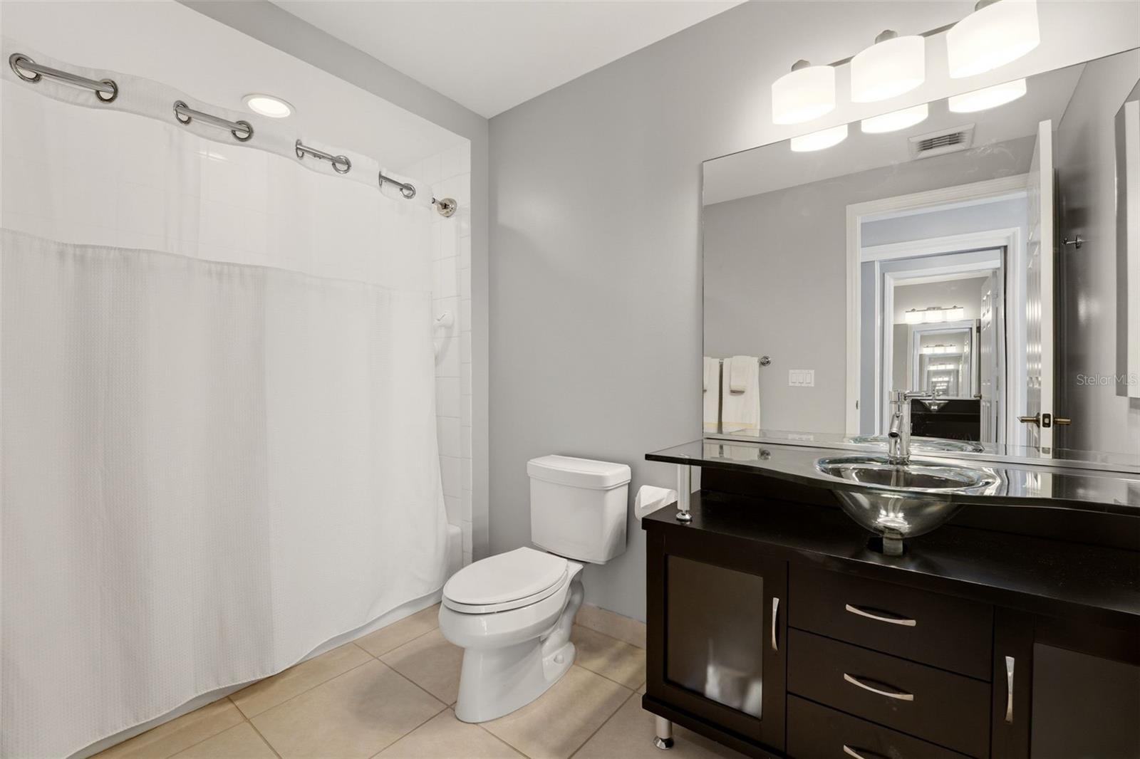 100 Central Ave #h716 Property Photo 28