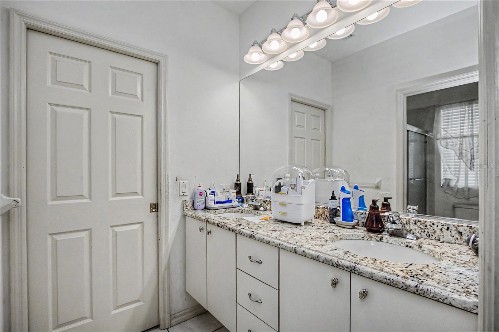 2114 Se 25th Loop Property Photo 20