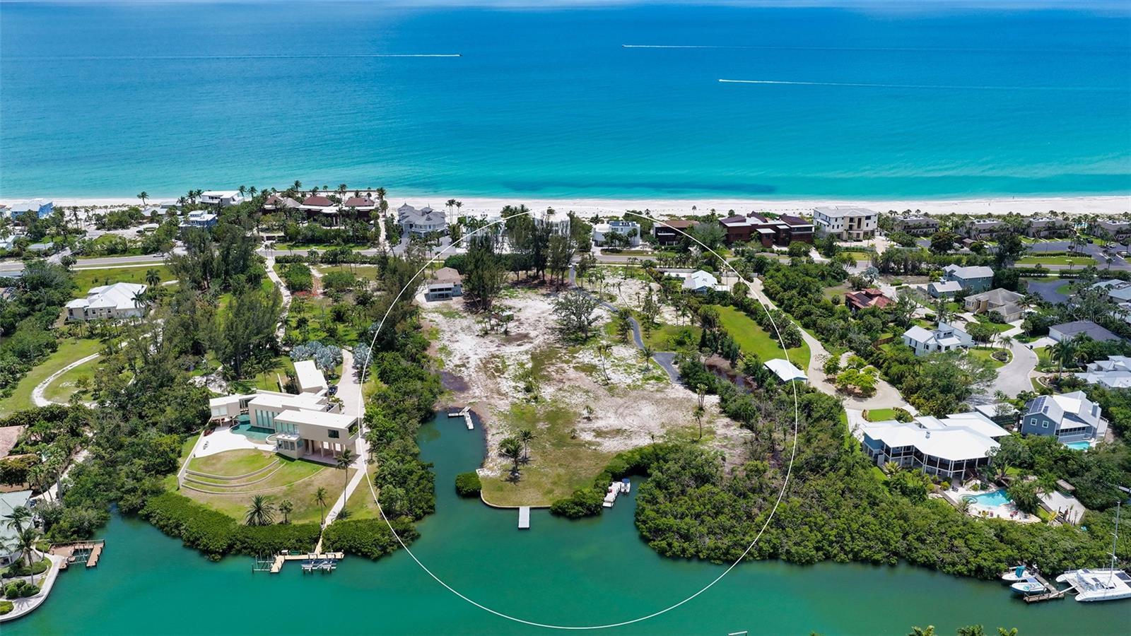 6664 & 6660 & 6670 Gulf Of Mexico Dr Property Photo