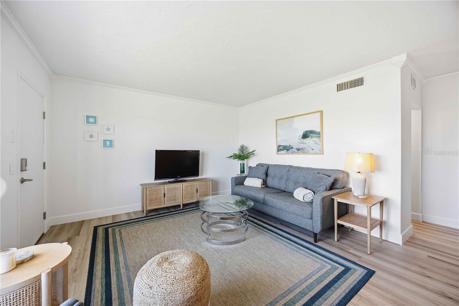 765 John Ringling Blvd #5 Property Photo 6