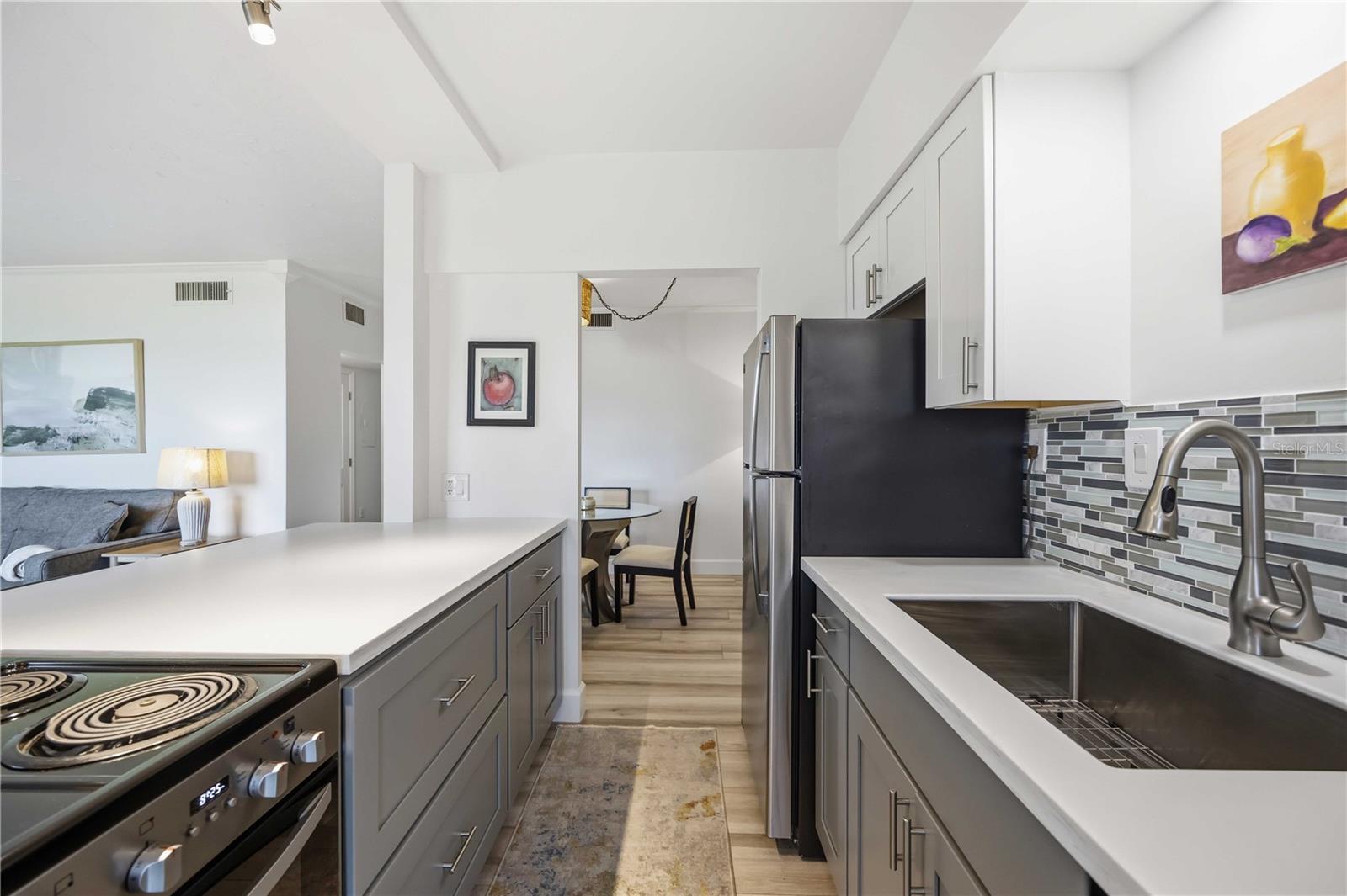 765 John Ringling Blvd #5 Property Photo 17