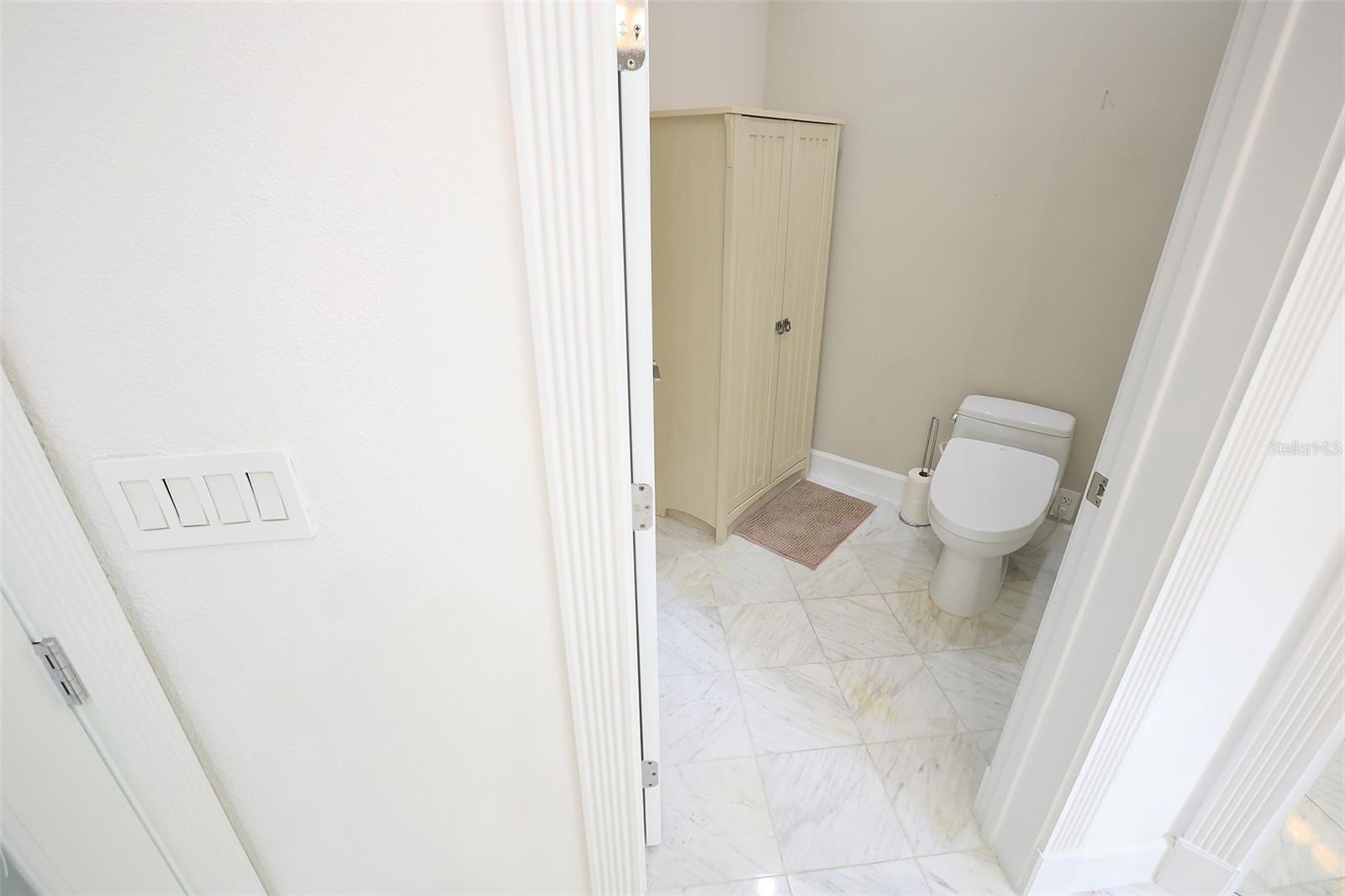 3527 Fair Oaks Ln Property Photo 33