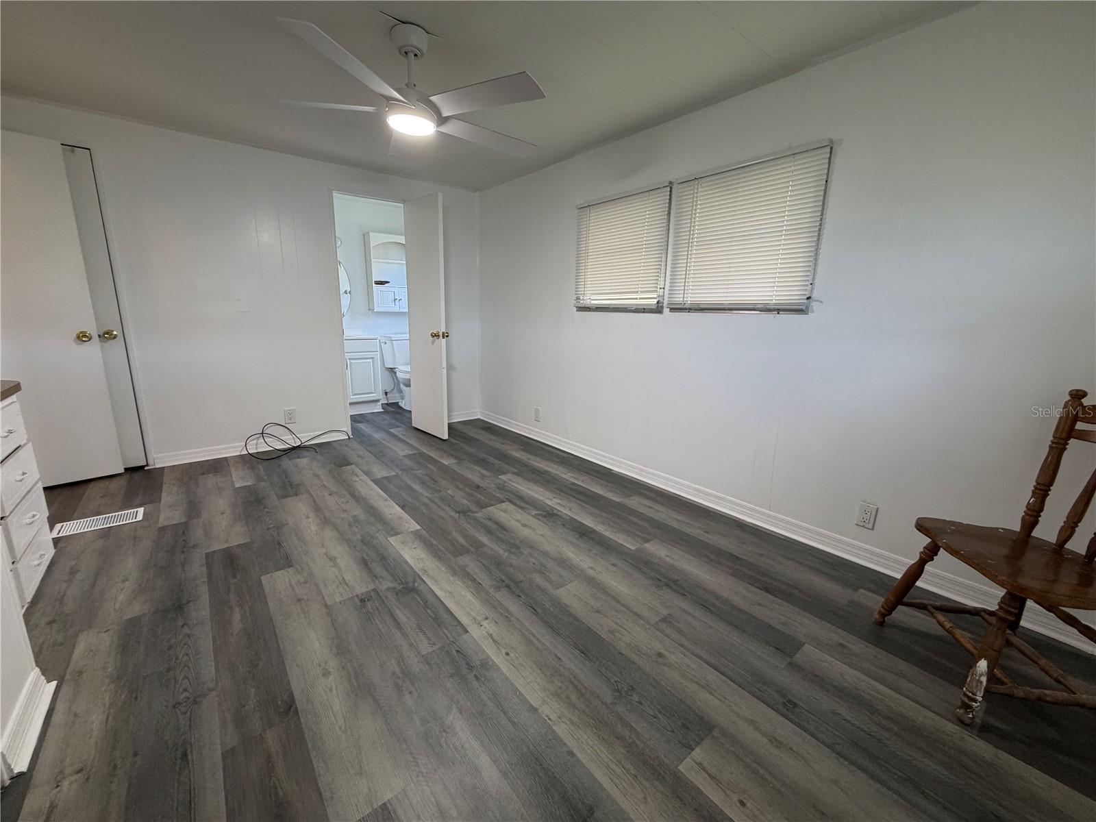 5221 Beechmont Ave Property Photo 18