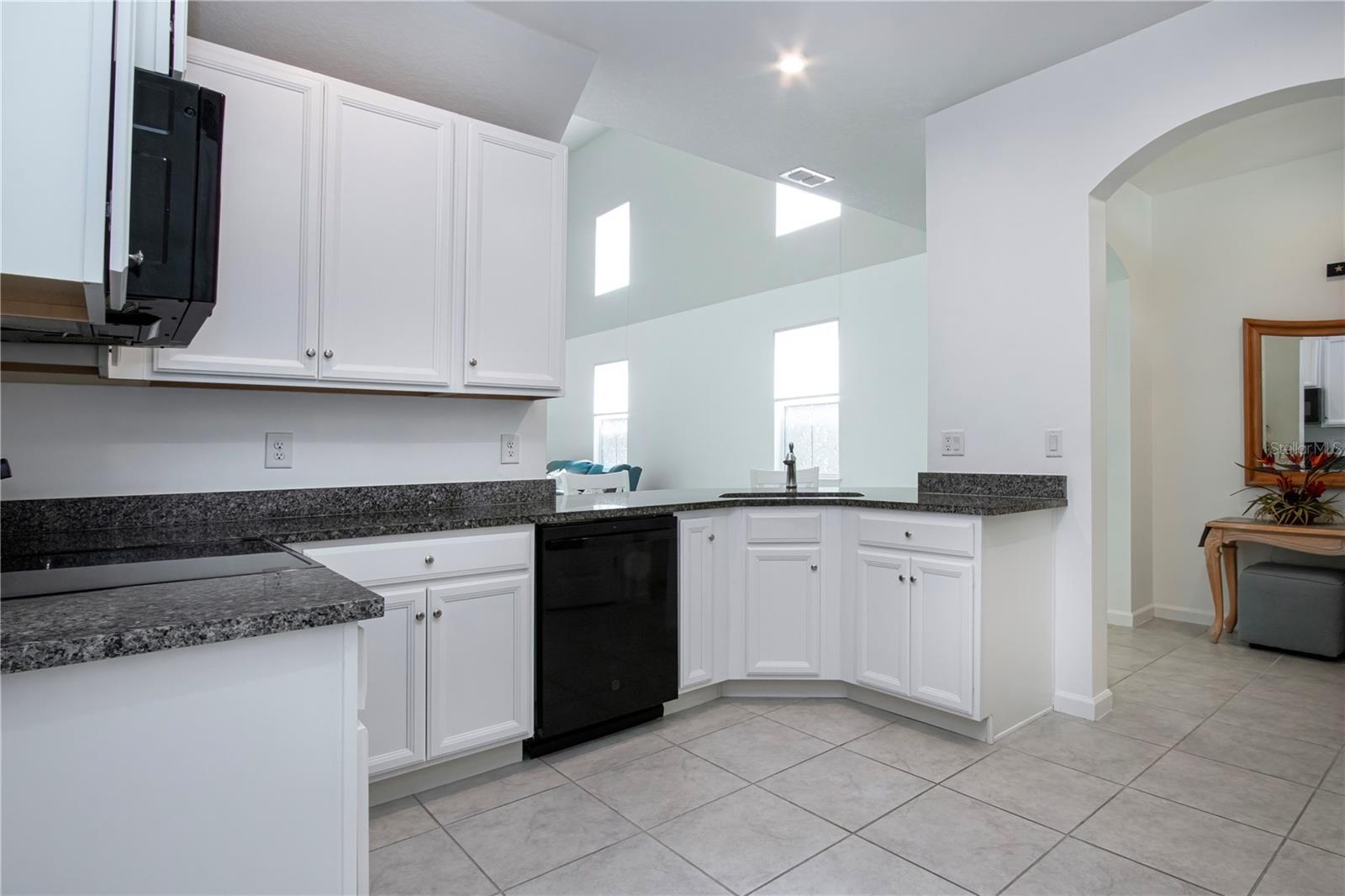 2120 Laceflower Dr Property Photo 28