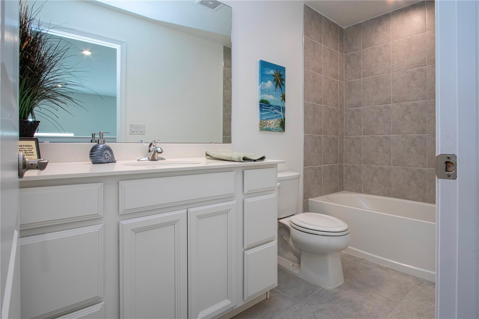 2120 Laceflower Dr Property Photo 54