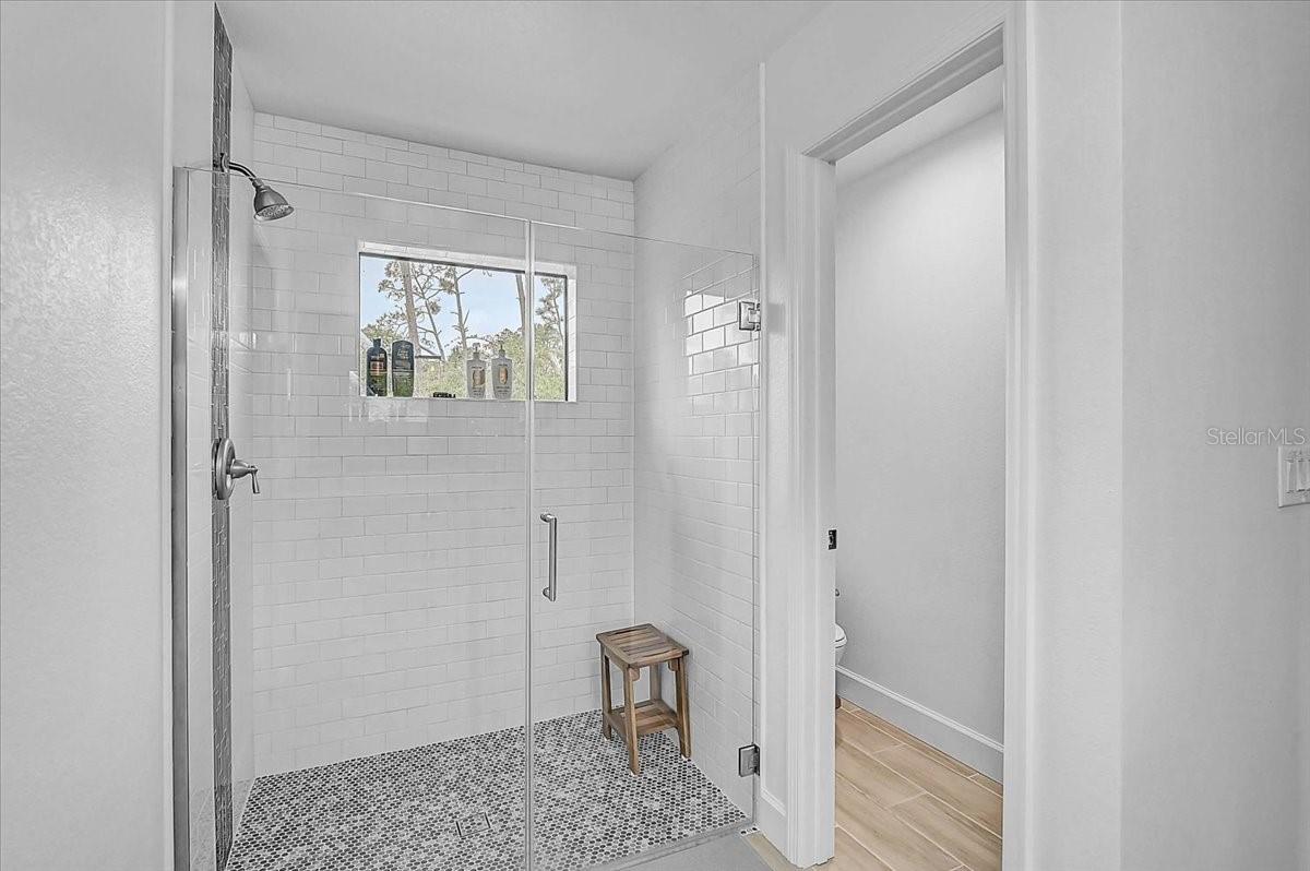 112 Hercules Dr Property Photo 23