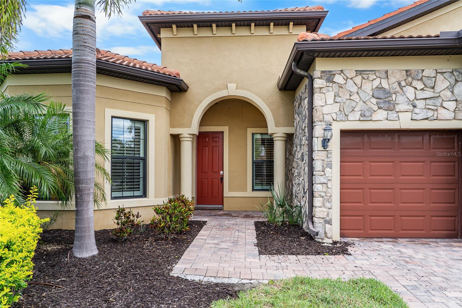 5700 Sweet Leaf Way Property Photo 2