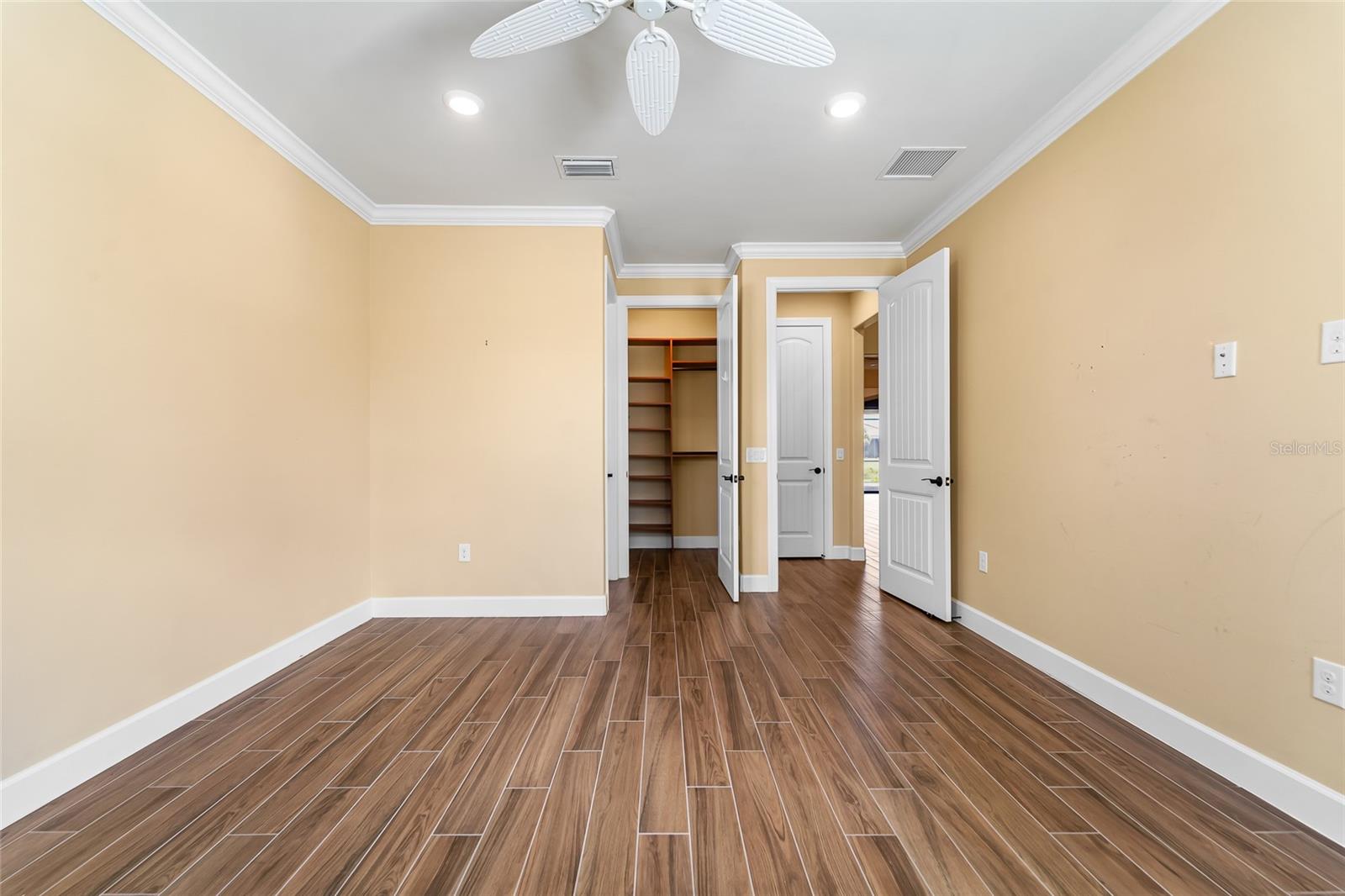 5700 Sweet Leaf Way Property Photo 18