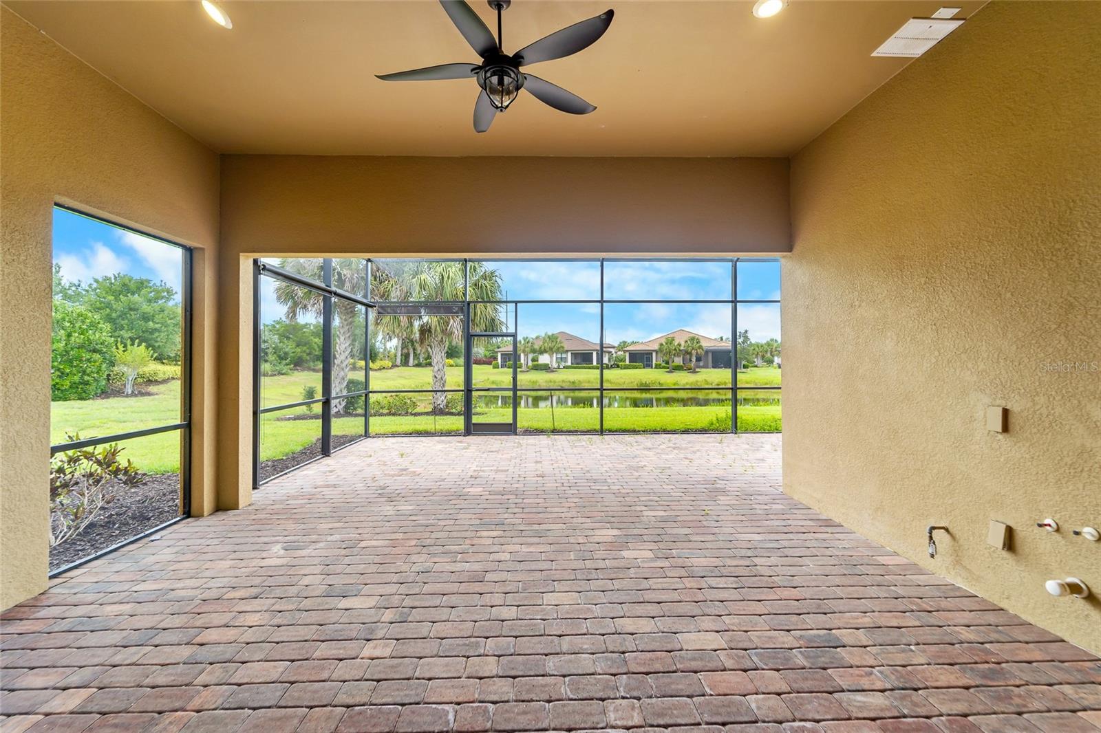 5700 Sweet Leaf Way Property Photo 22