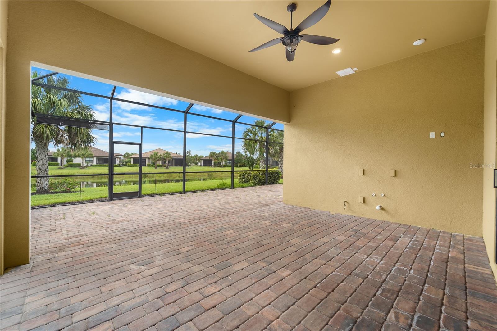 5700 Sweet Leaf Way Property Photo 23