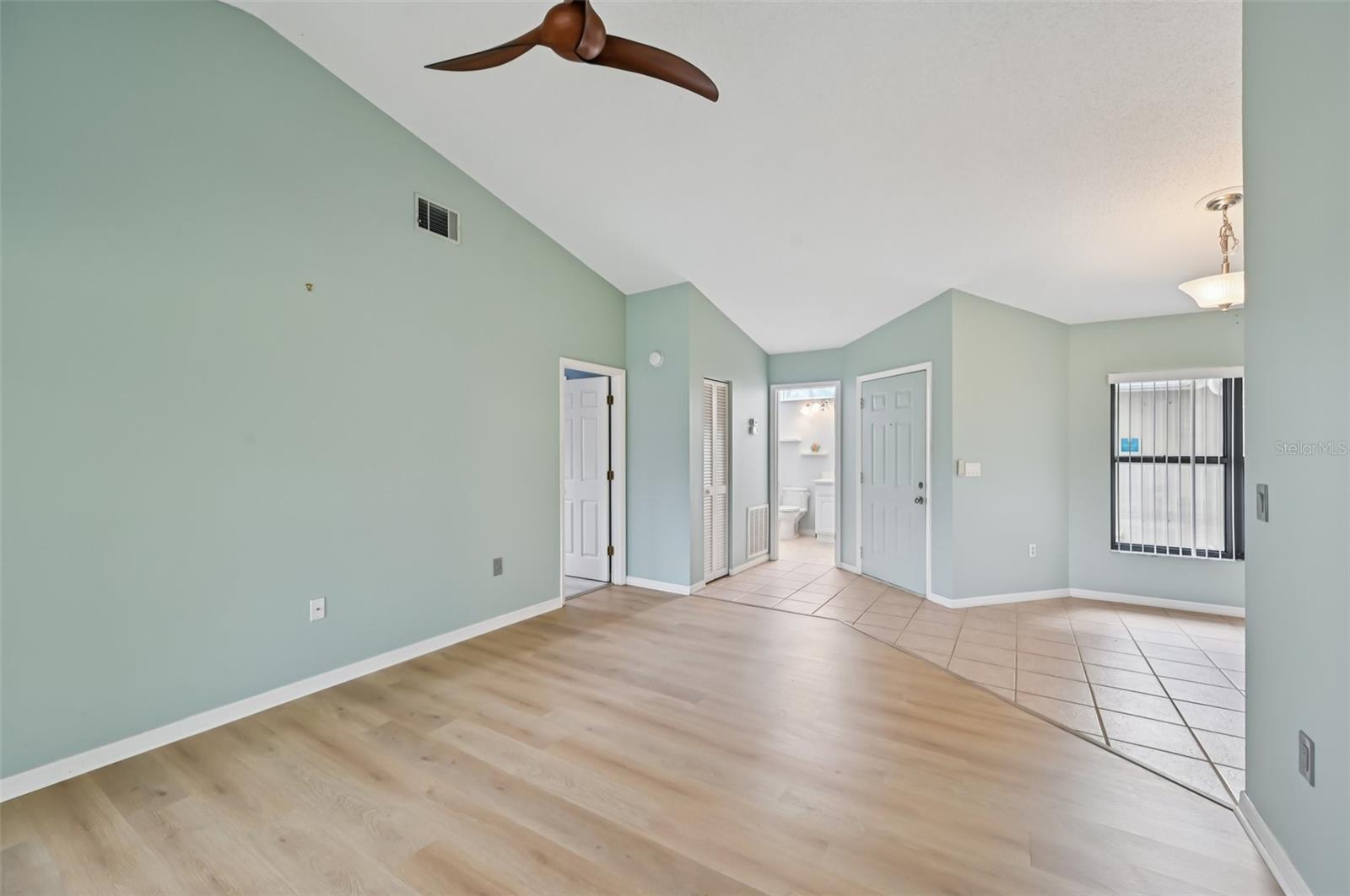 227 Southampton Dr #289 Property Photo 7