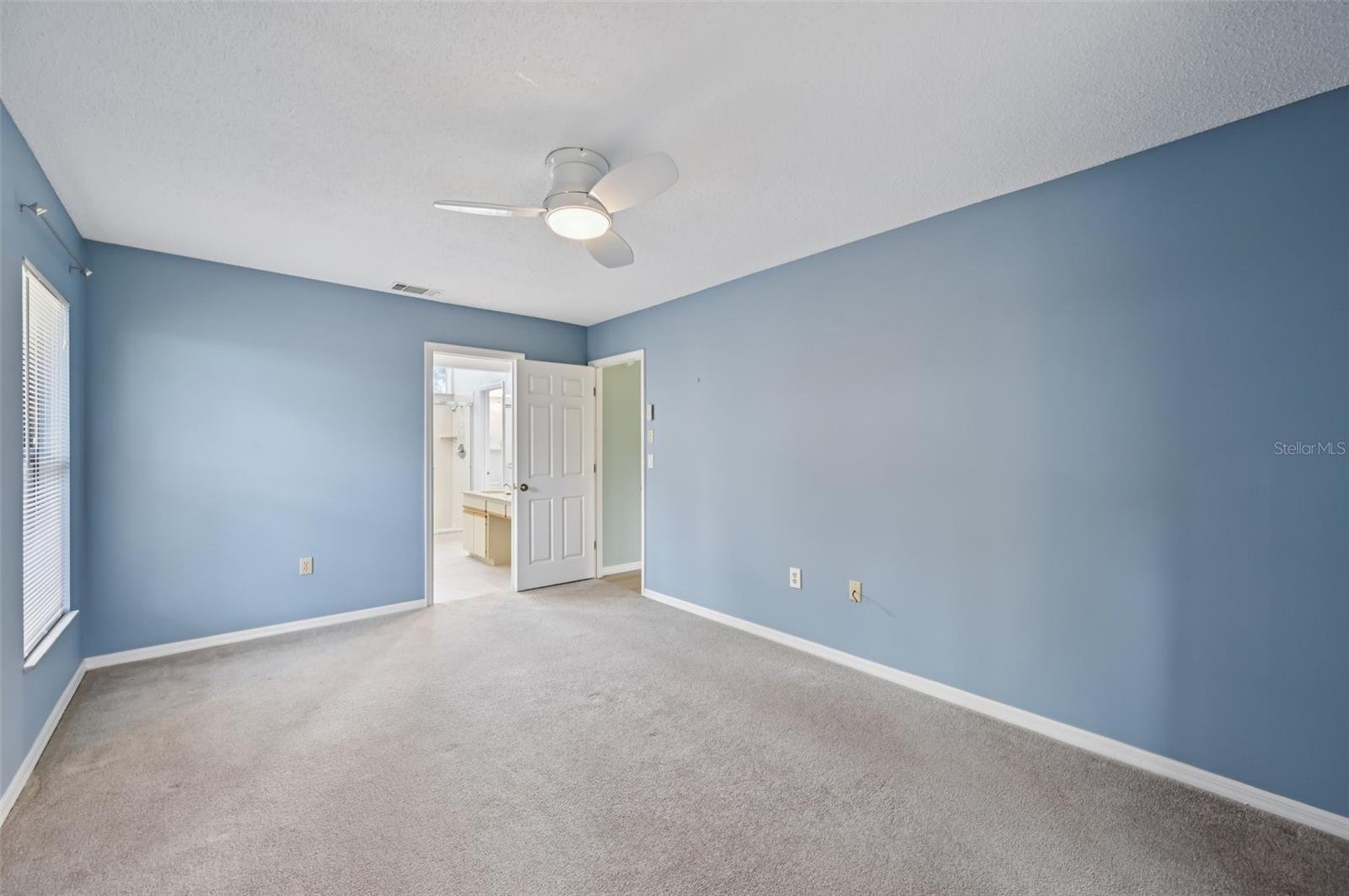 227 Southampton Dr #289 Property Photo 21