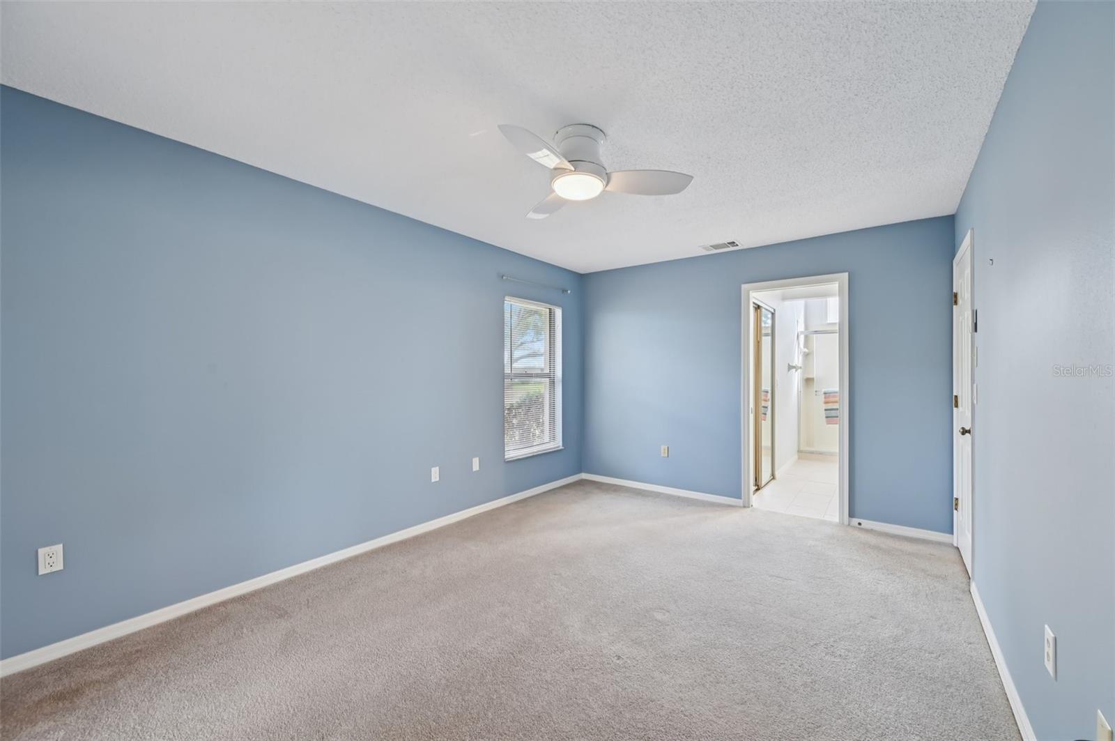 227 Southampton Dr #289 Property Photo 22