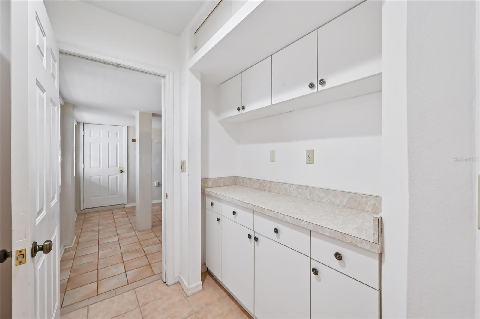 227 Southampton Dr #289 Property Photo 32