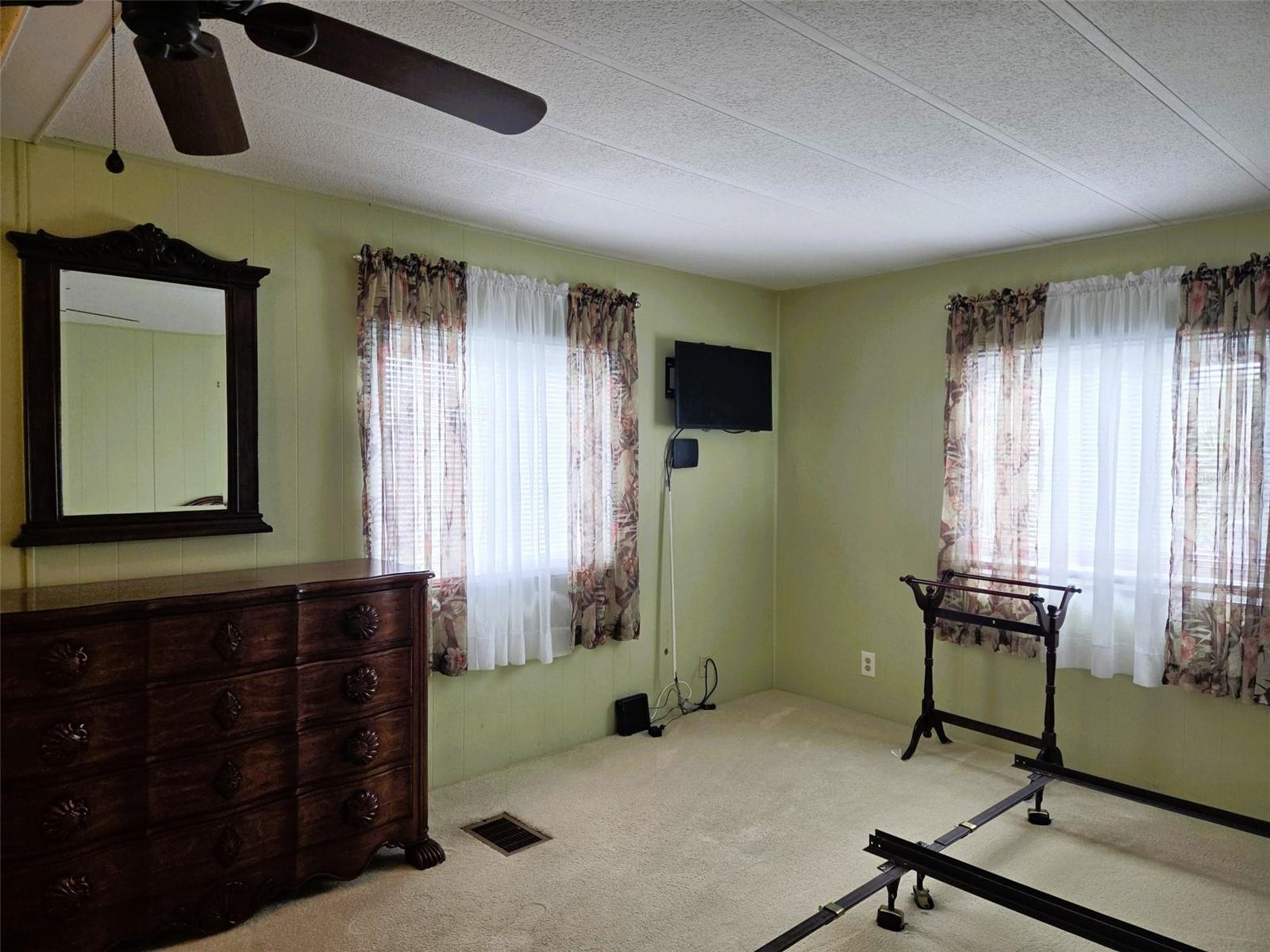 3227 Bayberry Ter Property Photo 23