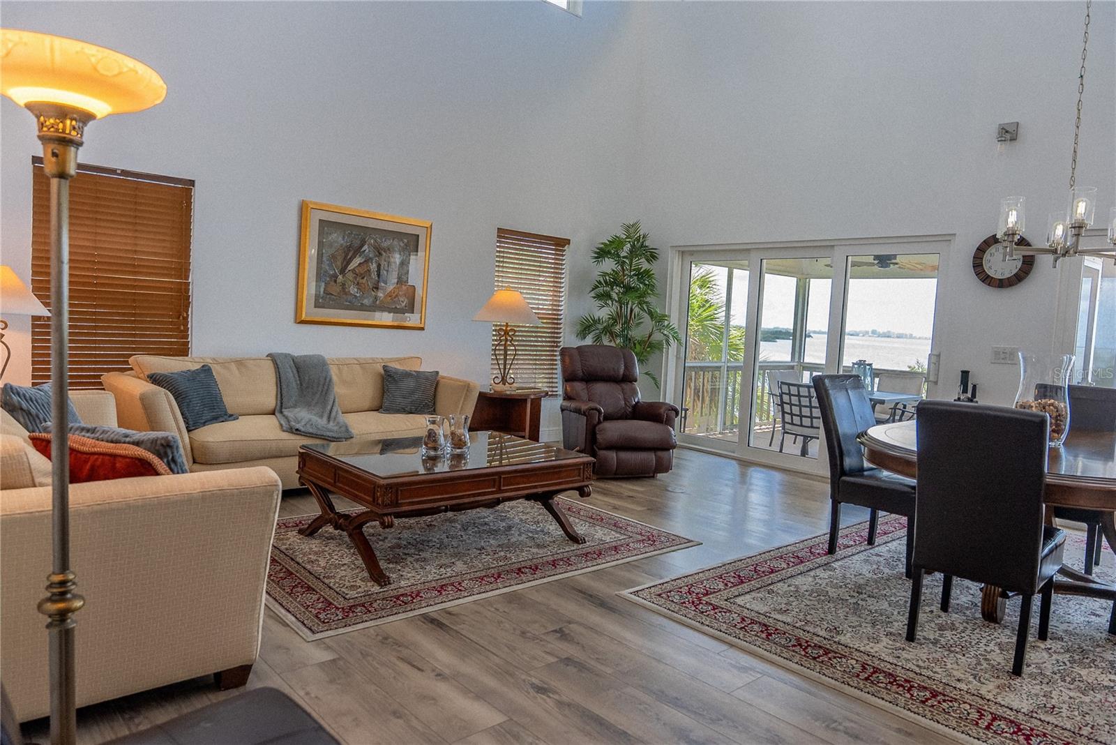 2424 Bay Dr #2424/2426 Property Photo 17