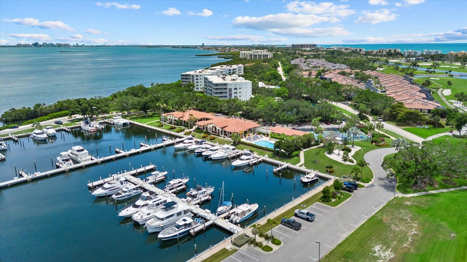 2600 Harbourside Dr #h06 Property Photo 13