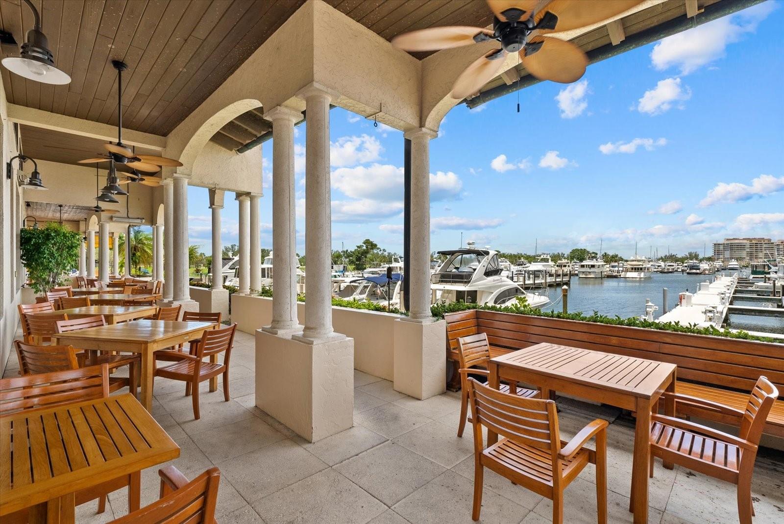 2600 Harbourside Dr #h06 Property Photo 28