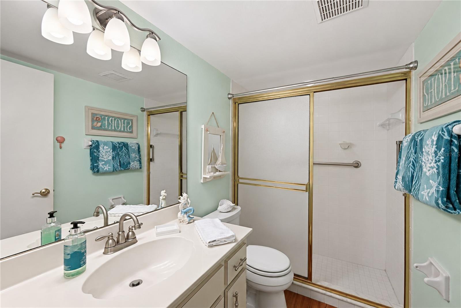 4809 Independence Dr Property Photo 27