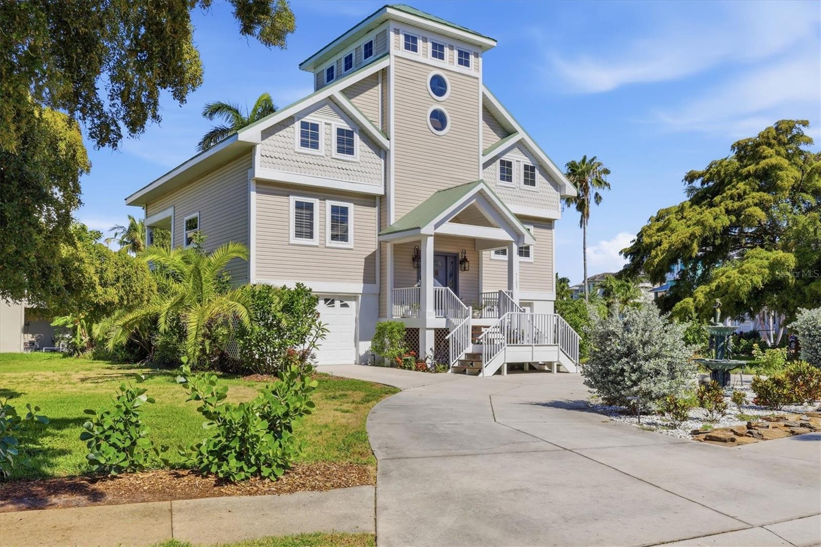 7107 Hawks Harbor Cir Property Photo 1