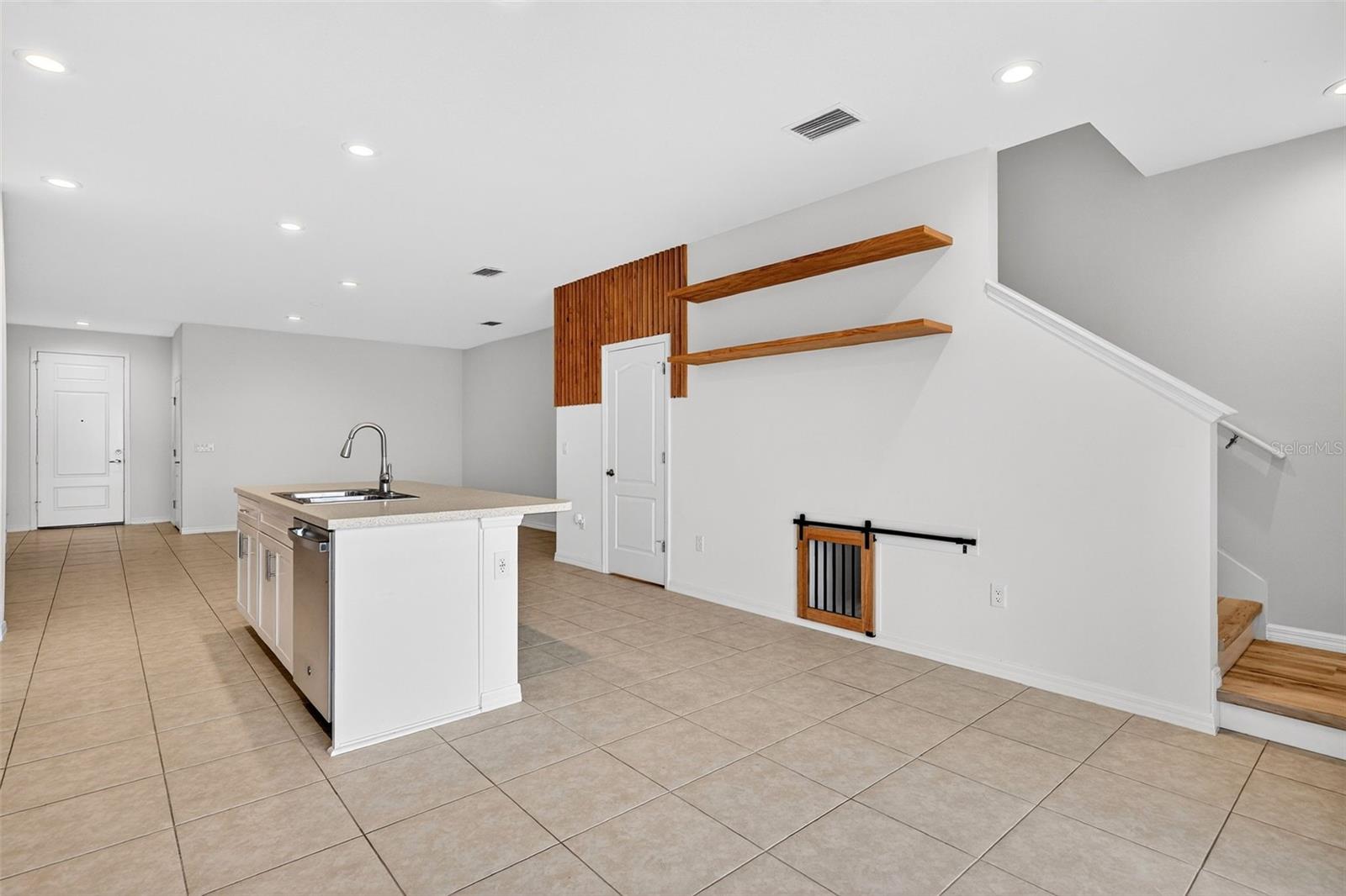 8667 Canyon Creek Trl Property Photo 10