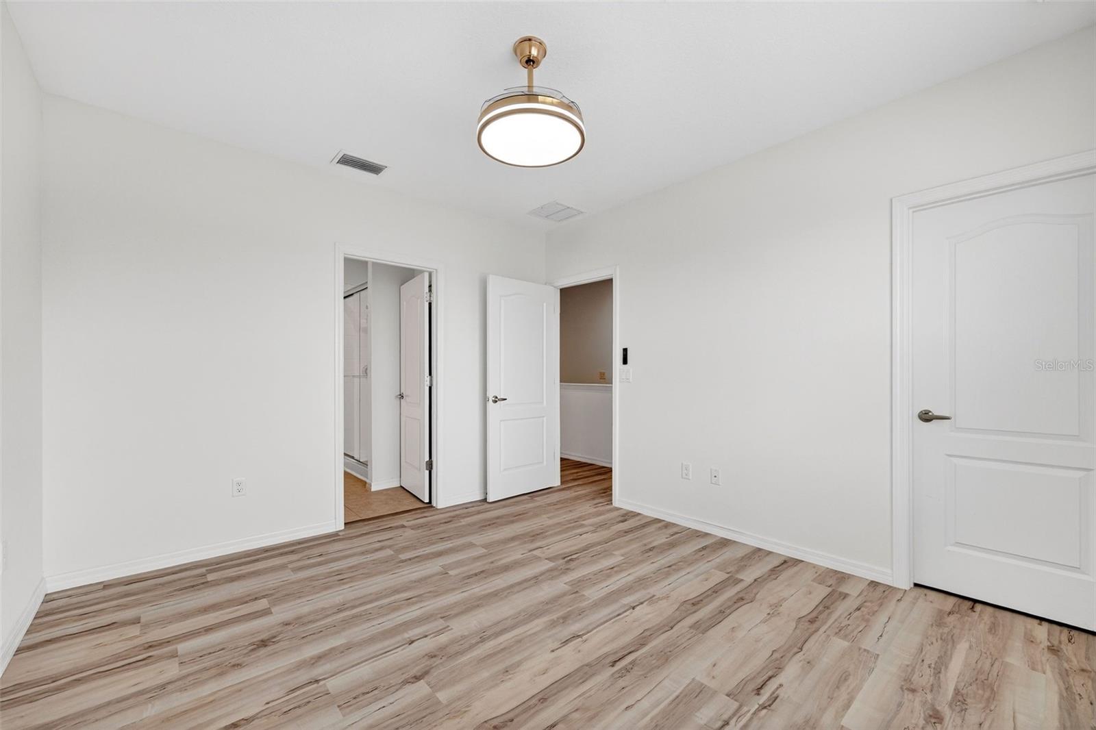 8667 Canyon Creek Trl Property Photo 15