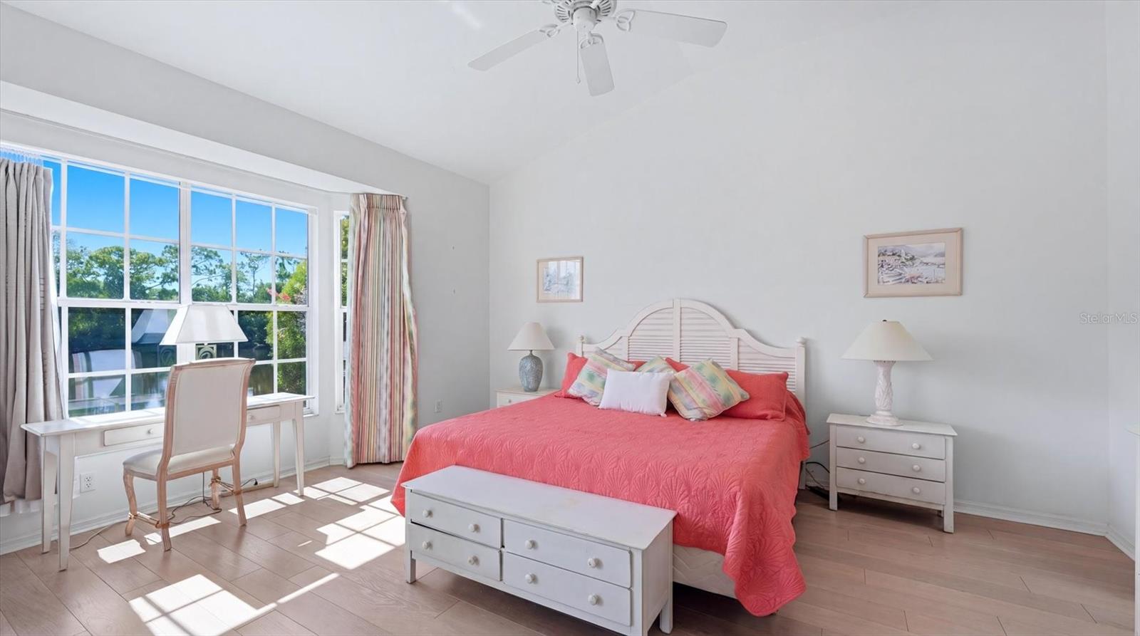 7706 Whitebridge Gln Property Photo 16