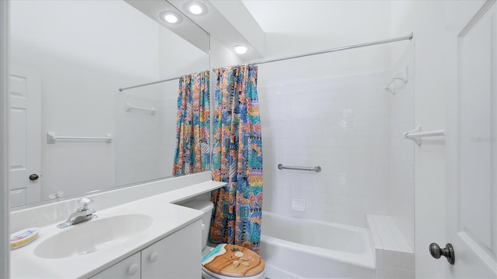 7706 Whitebridge Gln Property Photo 27