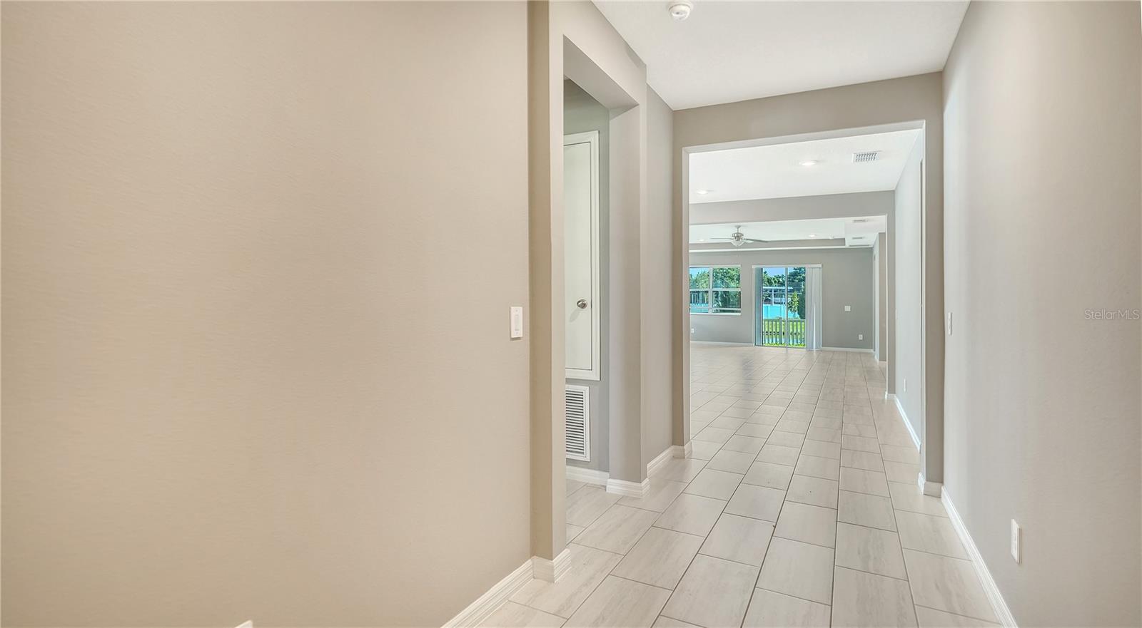 14239 59th Cir E Property Photo 5