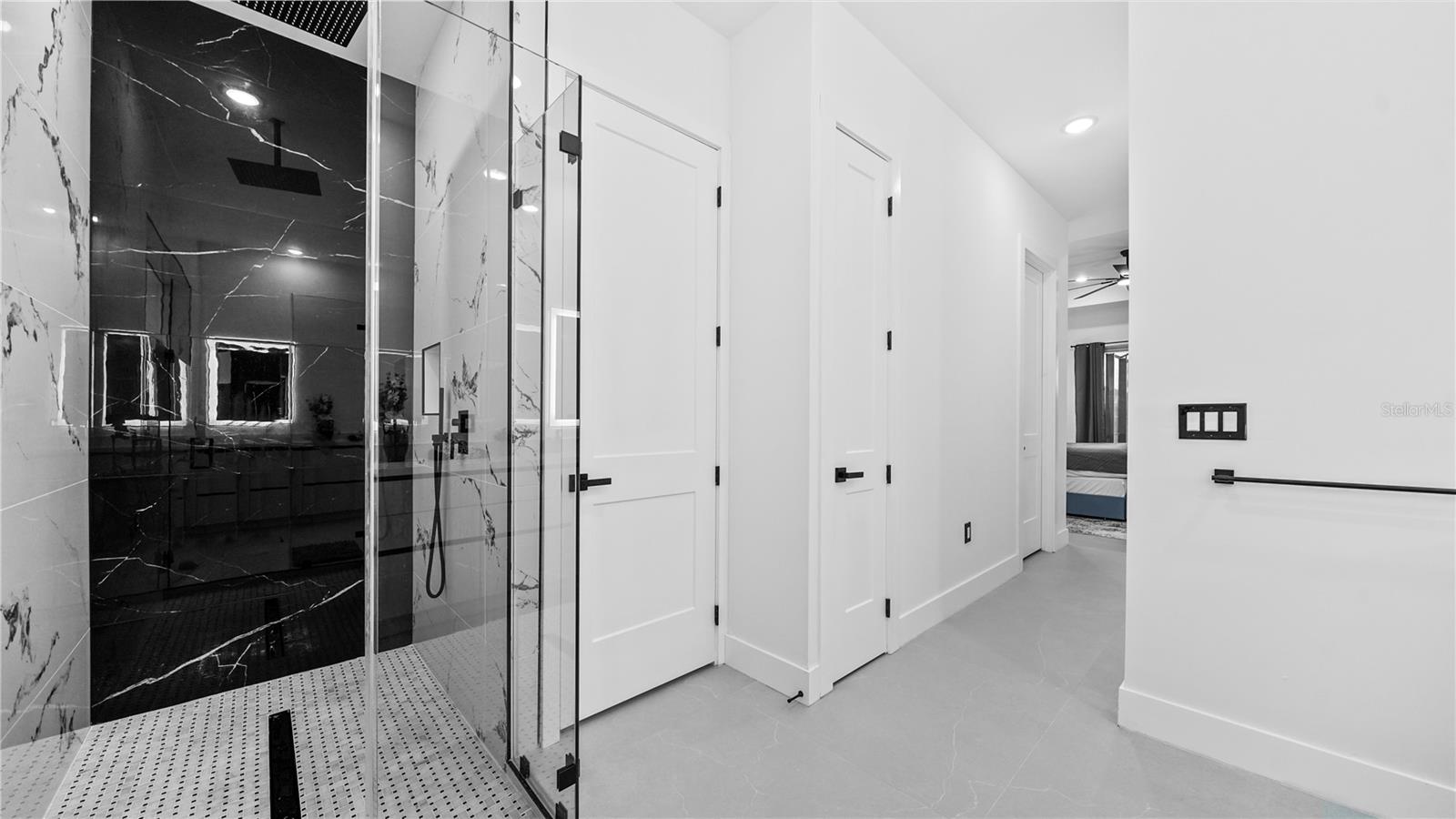 230 W Pine Valley Ln Property Photo 49