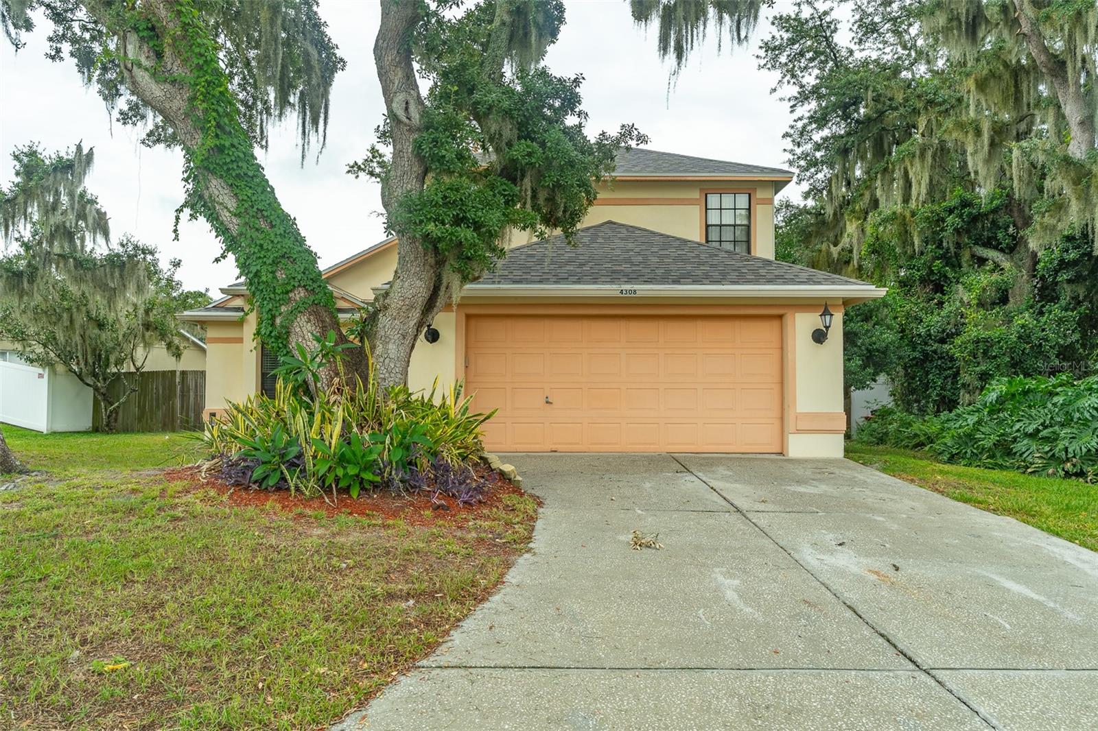 4308 Kipling Ave Property Photo 1